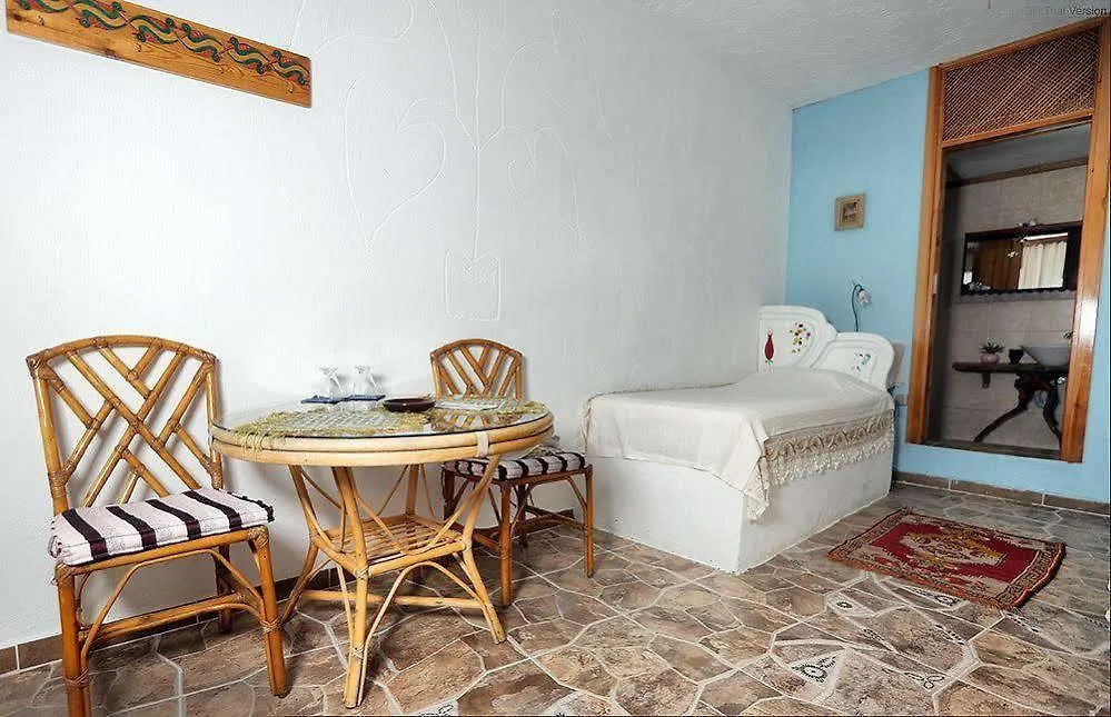 Mavi Keci Hotel Mordogan